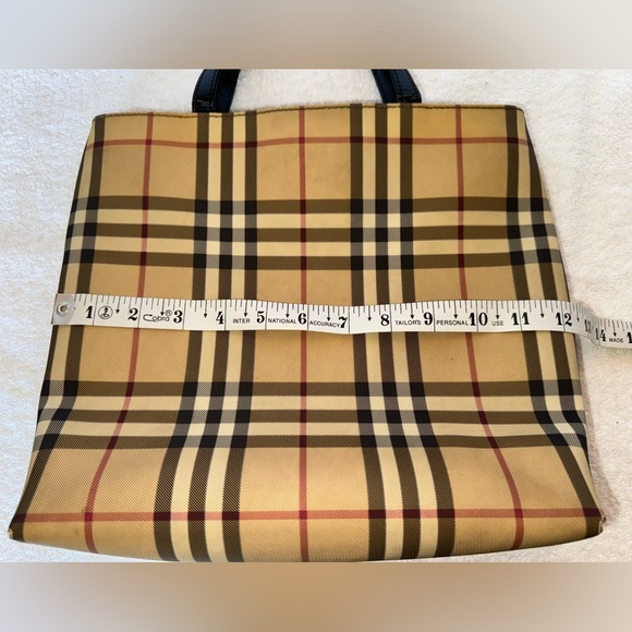 Burberry Nova Check Tote bag PVC Vintage… - Picture 13 of 15